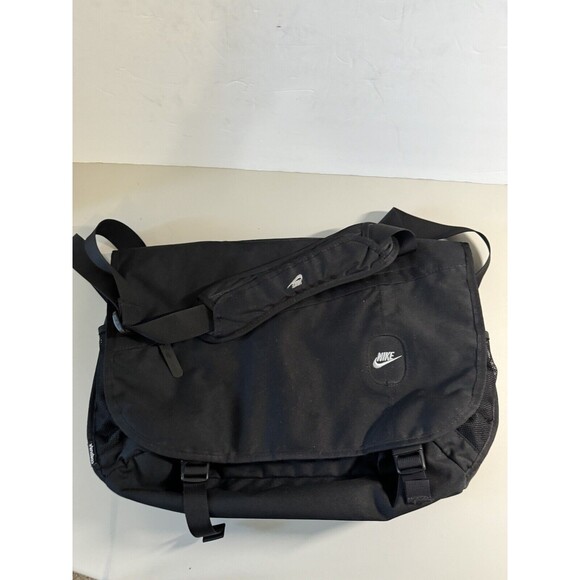 Vintage Nike Black Messenger Travel Shoulder Bag Cordura Nylon Crossbody Laptop - Picture 1 of 12